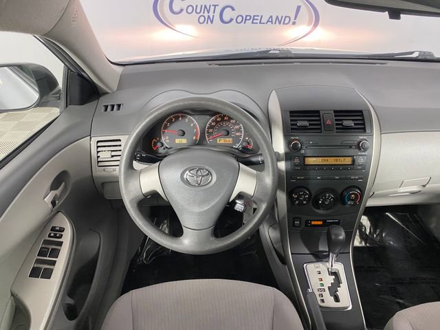 Used 2010 Toyota Corolla LE image 14