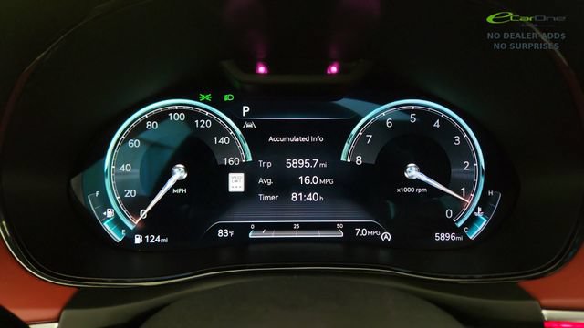 Used 2024 Genesis GV70 3.5T Sport w/ Sport Prestige Package AWD/4WD image 39