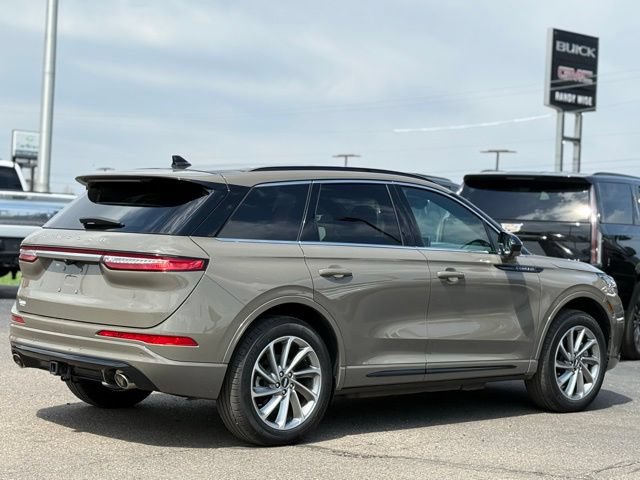 Used 2025 Lincoln Corsair Grand Touring w/ Towing Package AWD/4WD image 41