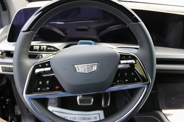 New 2026 Cadillac Vistiq Luxury image 13