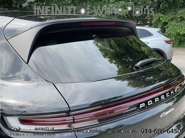 Used 2024 Porsche Cayenne AWD/4WD image 32