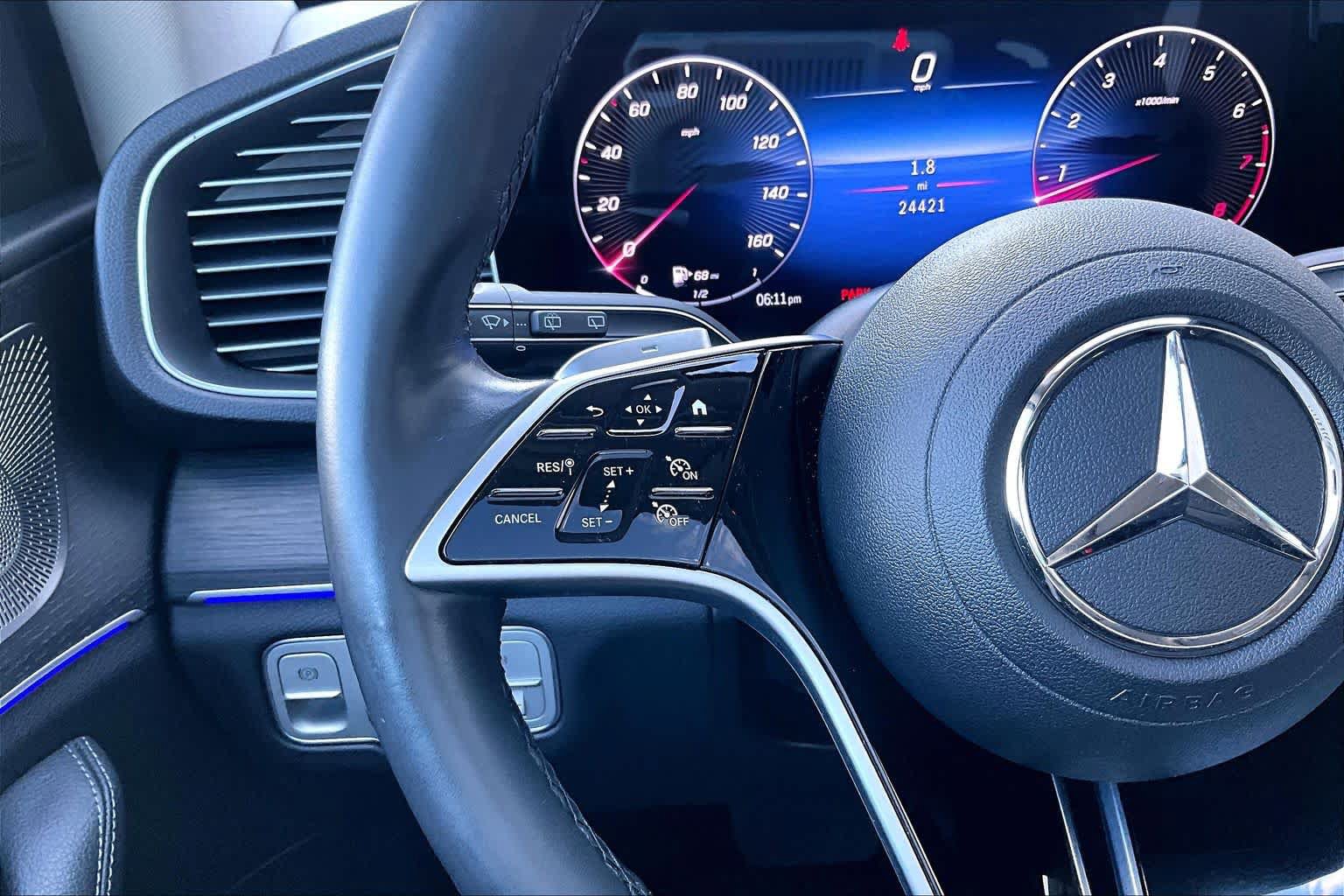 Used 2024 Mercedes-Benz GLE 350 4MATIC w/ AMG Line Exterior image 21
