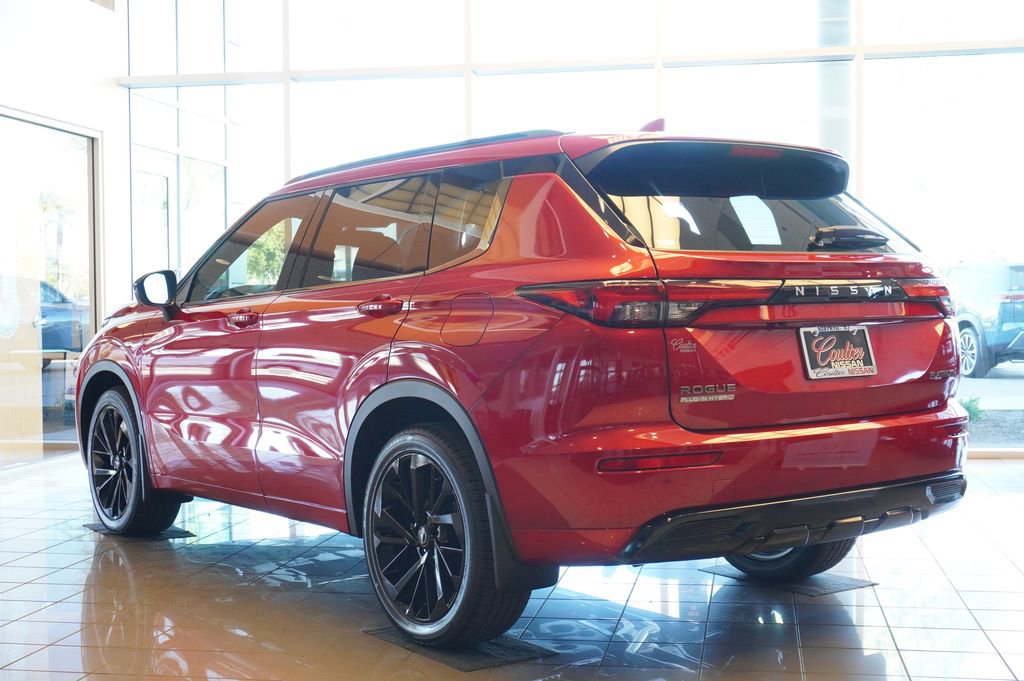 New 2026 Nissan Rogue Platinum image 3