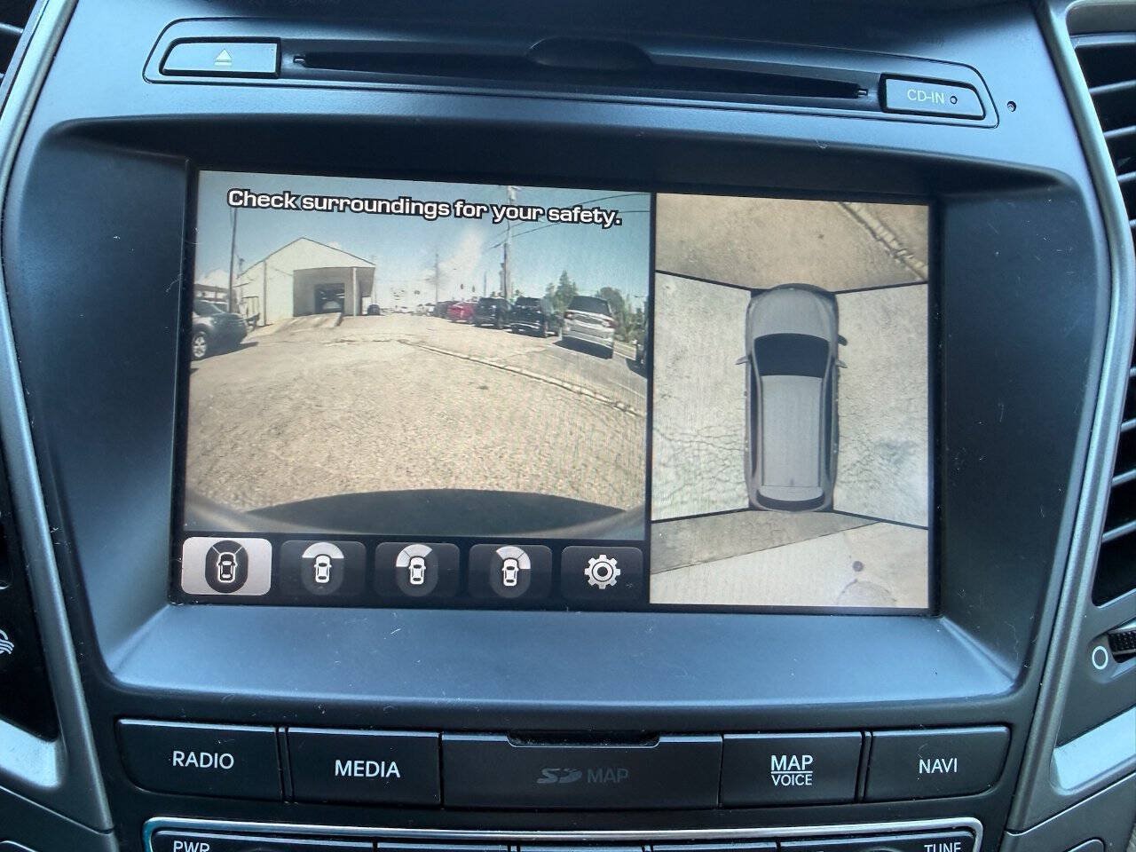 Used 2018 Hyundai Santa Fe AWD w/ SE Ultimate Tech Package 03 image 8
