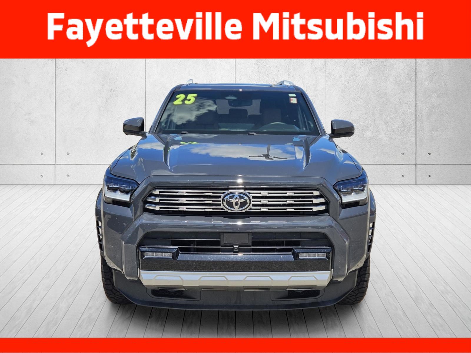 Used 2025 Toyota 4Runner Limited AWD/4WD image 2