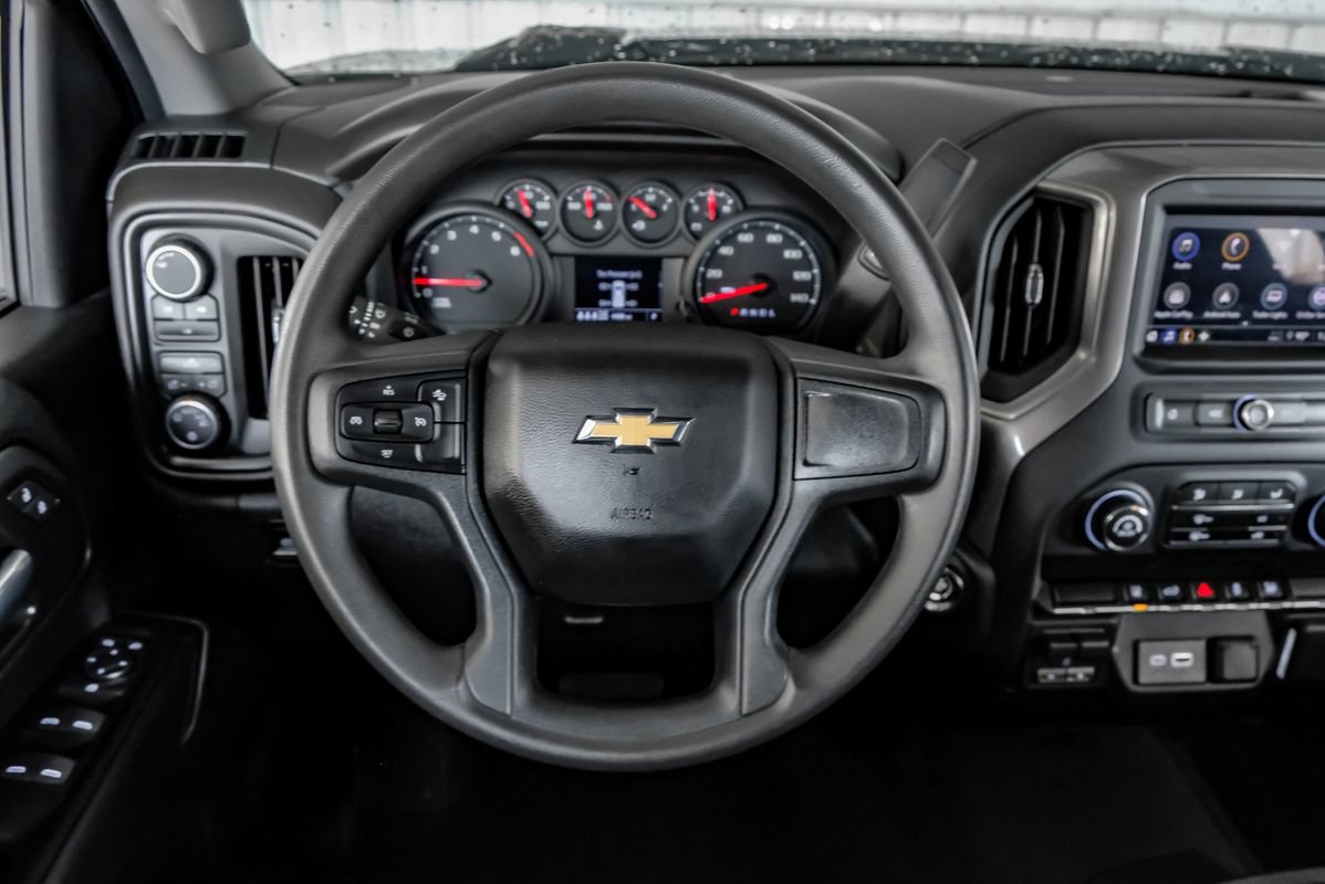 Used 2026 Chevrolet Silverado 2500 Custom w/ Custom Convenience Package AWD/4WD image 16