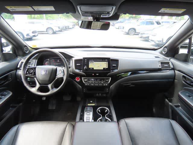 Certified 2024 Honda Passport Black Edition image 17