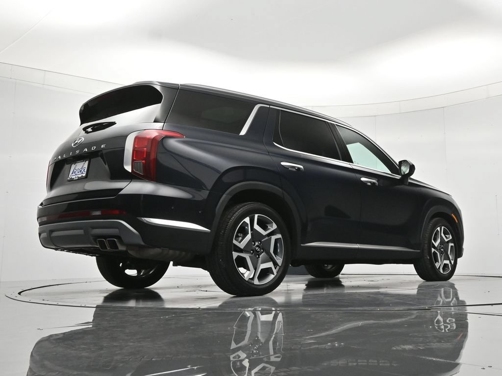 Used 2024 Hyundai Palisade Limited FWD image 42