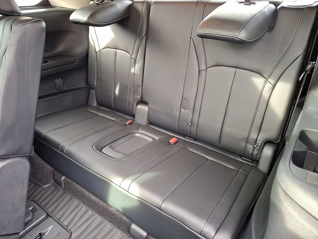 Used 2025 INFINITI QX60 Luxe w/ Vision Package image 10