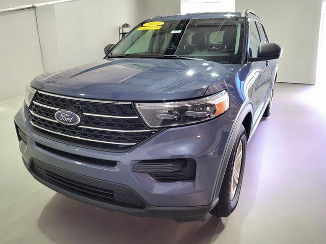 Used 2021 Ford Explorer XLT image 14
