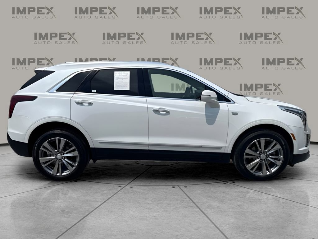 Used 2025 Cadillac XT5 Premium Luxury FWD image 6