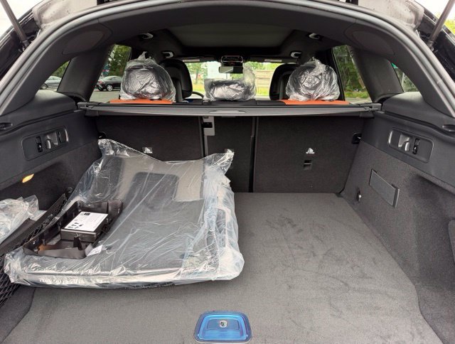 New 2027 Mercedes-Benz GLC 300 4MATIC image 10