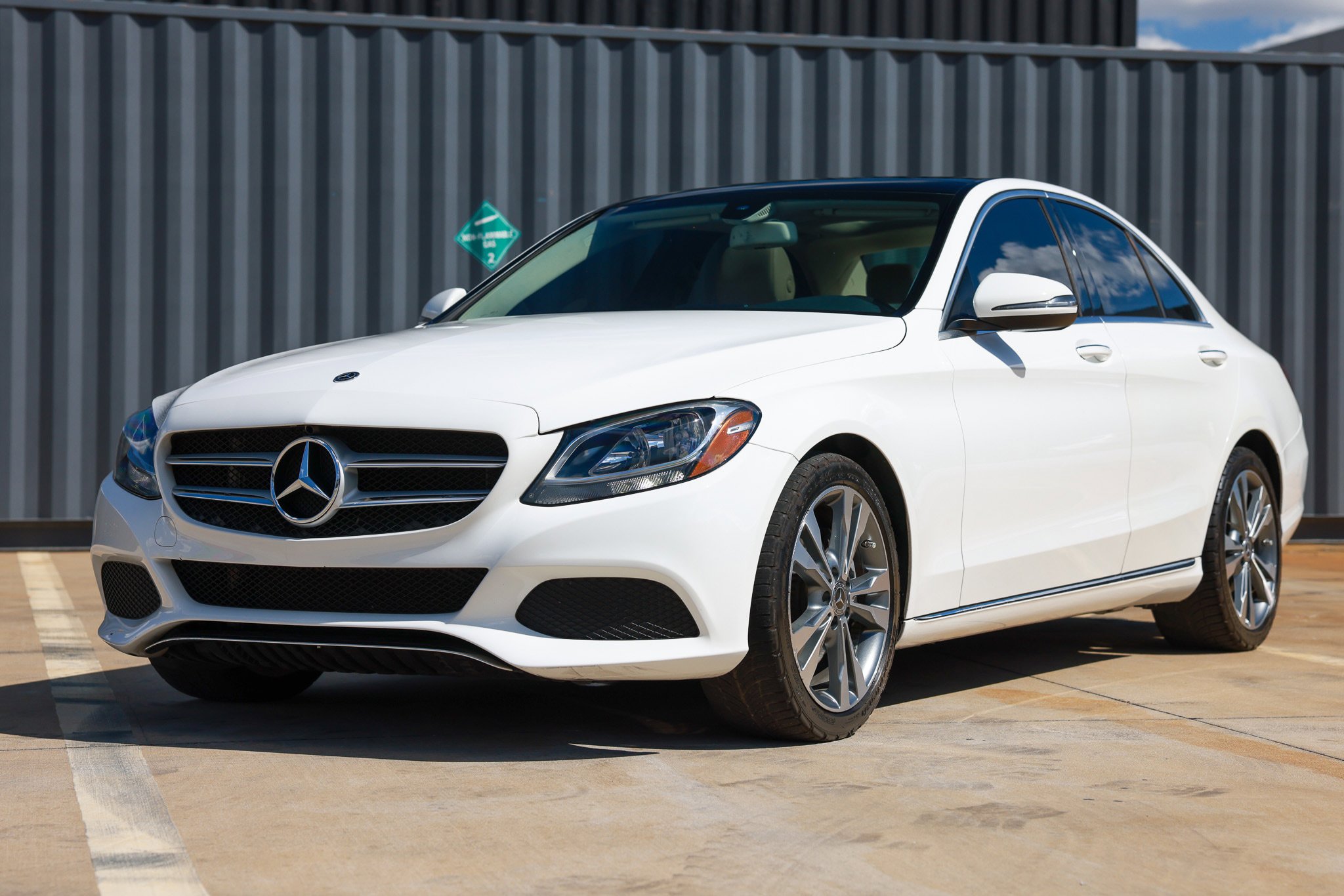 Used 2018 Mercedes-Benz C 300 Sedan w/ Premium Package image 4