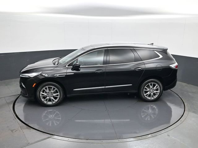 Used 2023 Buick Enclave Premium w/ Experience Buick Package image 21