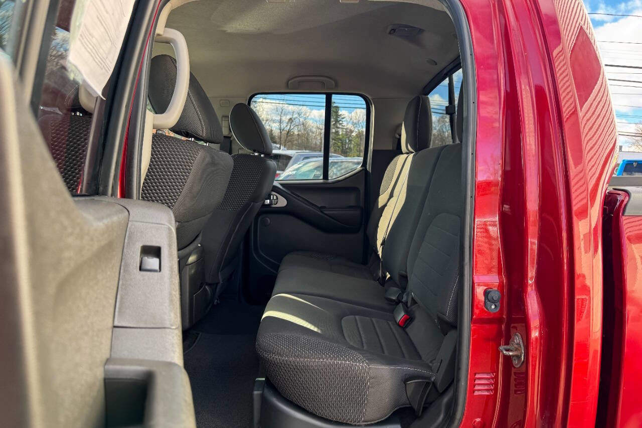 Used 2018 Nissan Frontier PRO-4X image 23