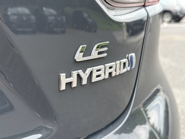 Certified 2024 Toyota Corolla LE AWD/4WD image 18