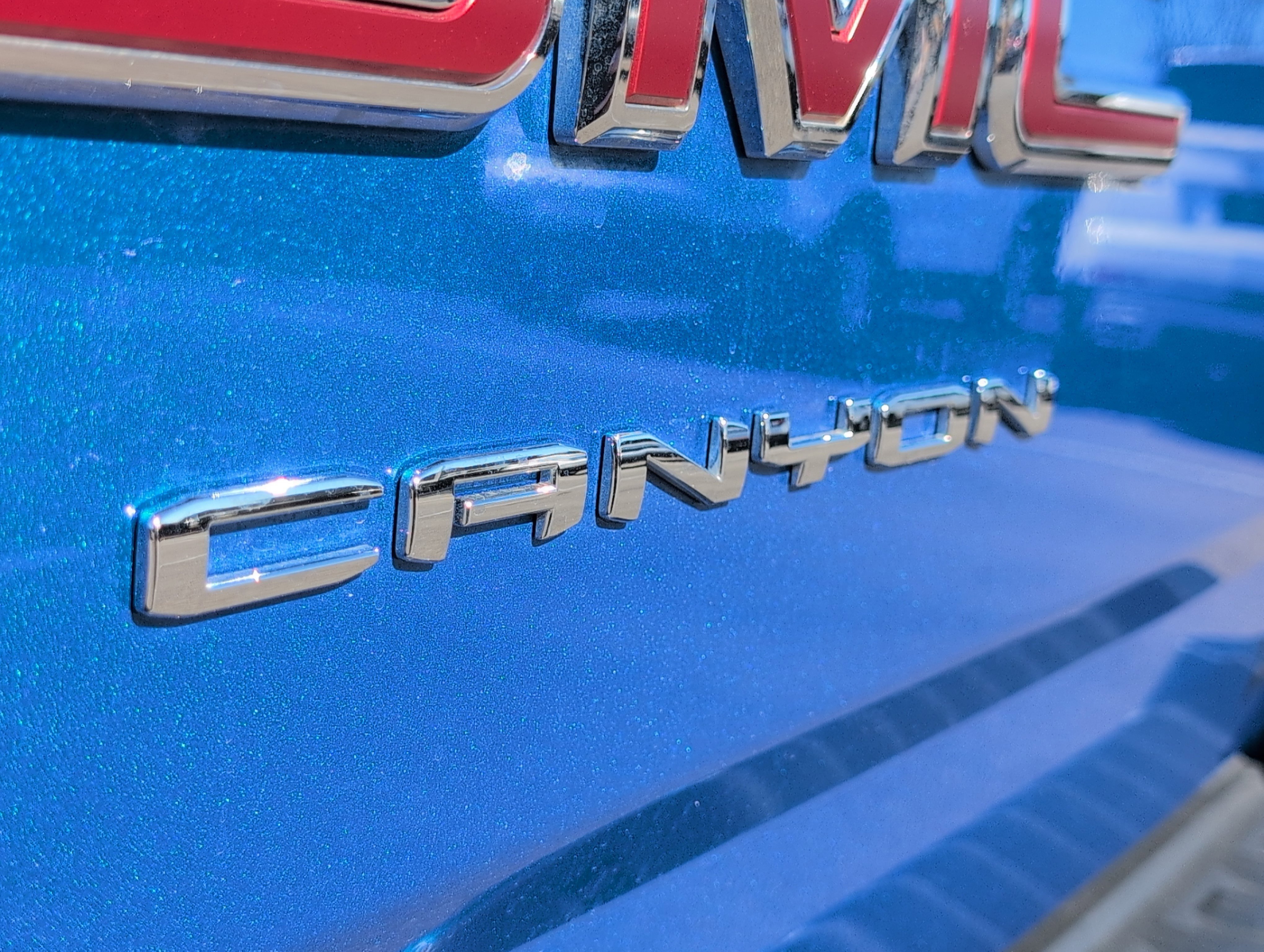 Used 2022 GMC Canyon Elevation w/ Trailering Package image 10