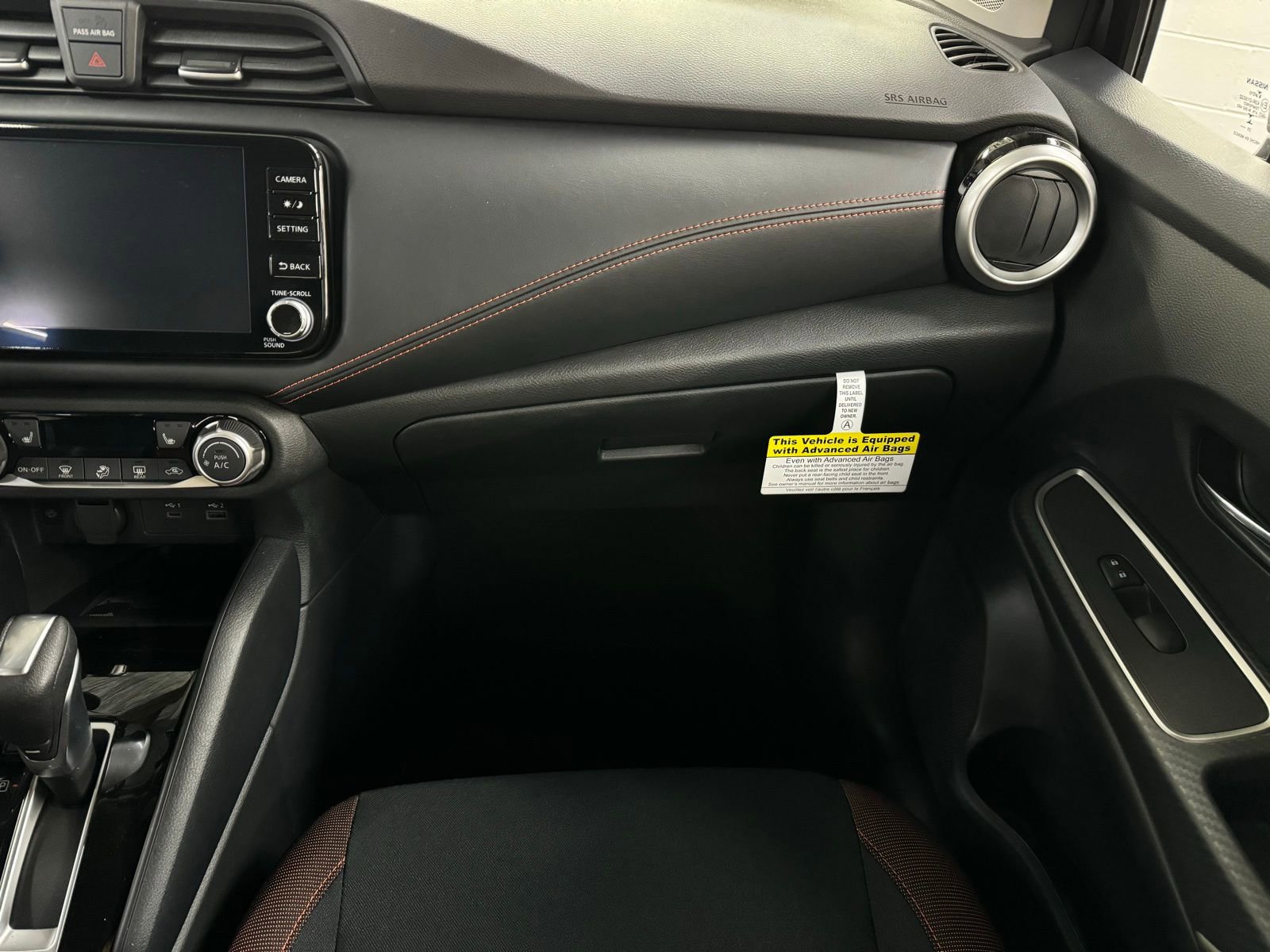 New 2025 Nissan Versa SR image 16