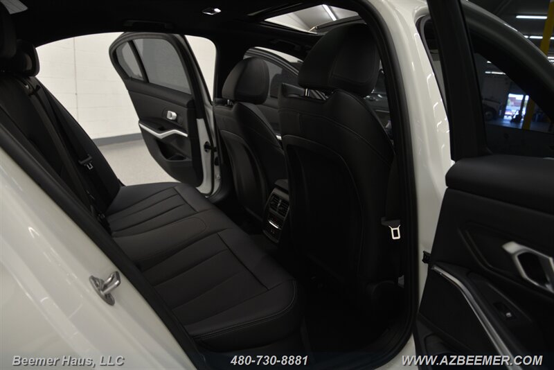 Used 2026 BMW 330i Sedan w/ Convenience Package RWD image 25