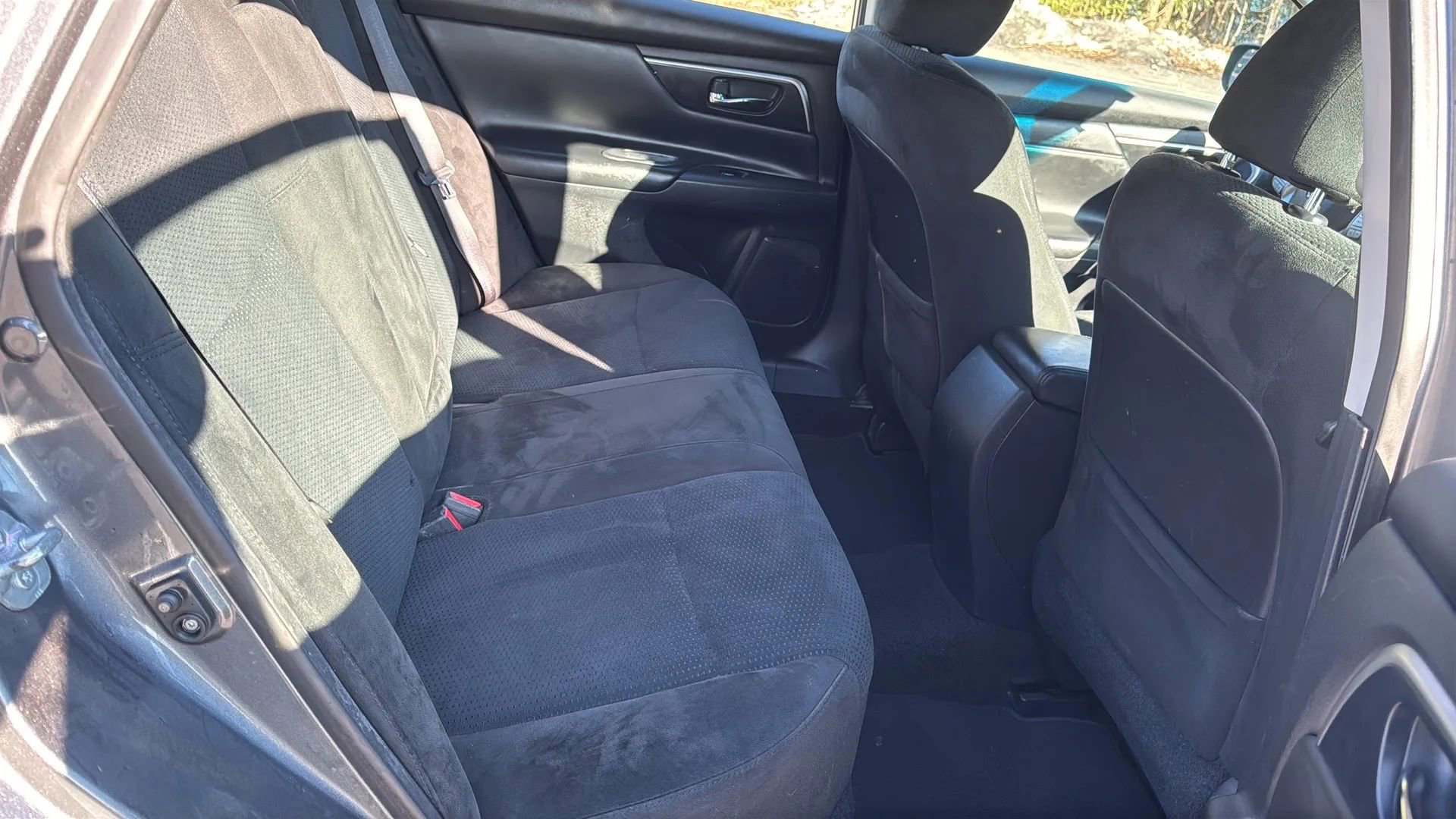 Used 2015 Nissan Altima 2.5 S w/ Special Edition Package image 13