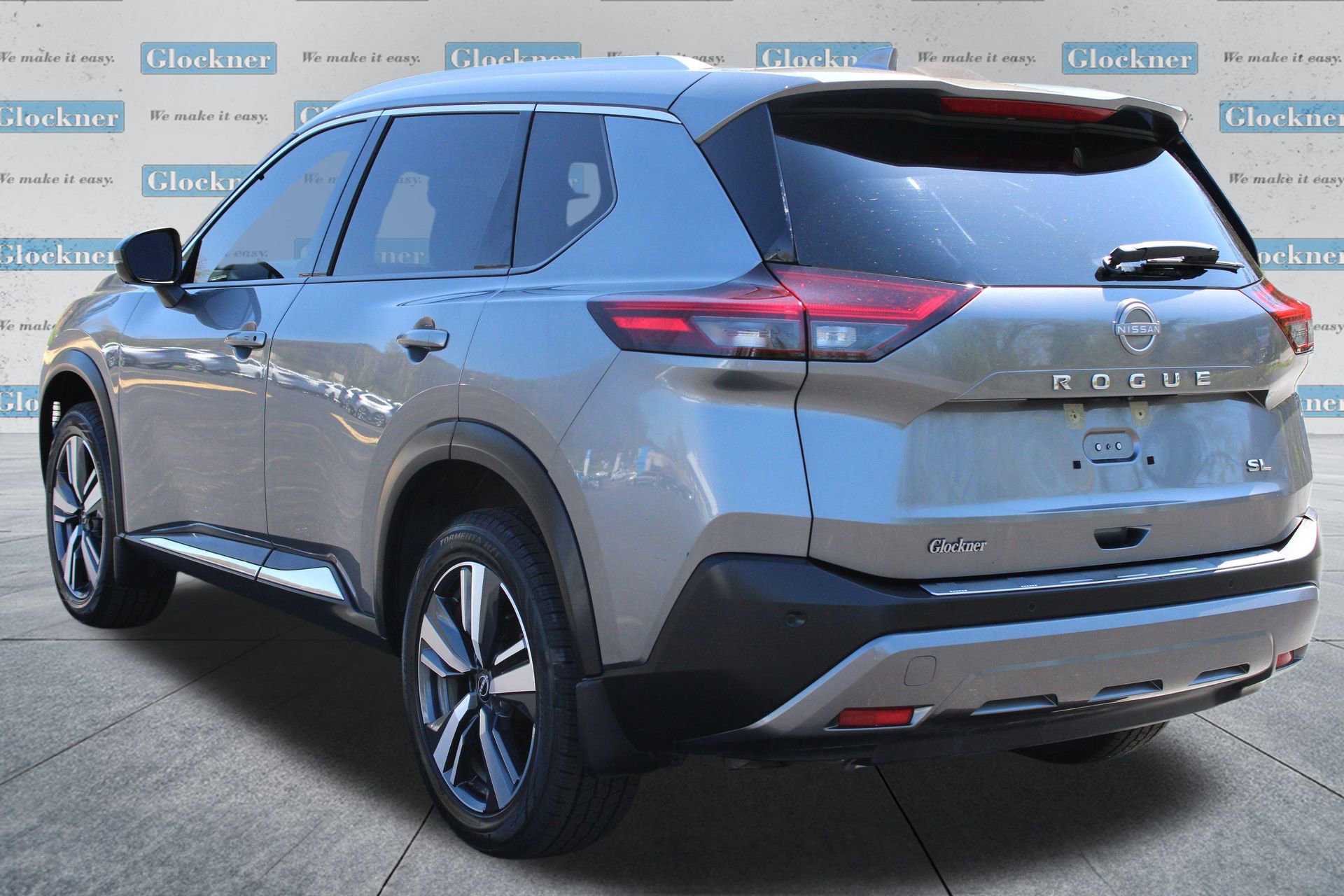 Used 2023 Nissan Rogue SL FWD image 8