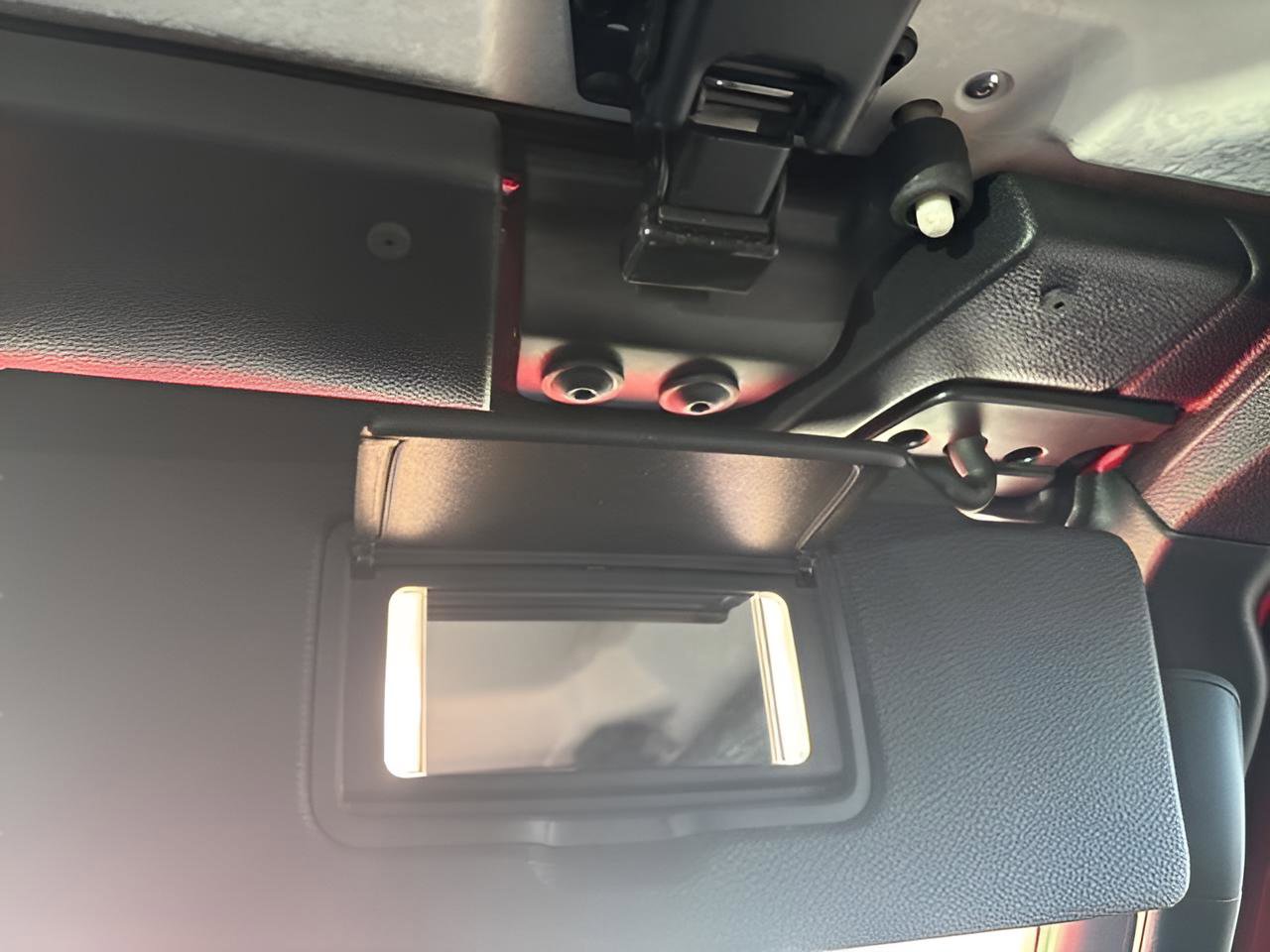 Used 2024 Jeep Wrangler Sahara image 22