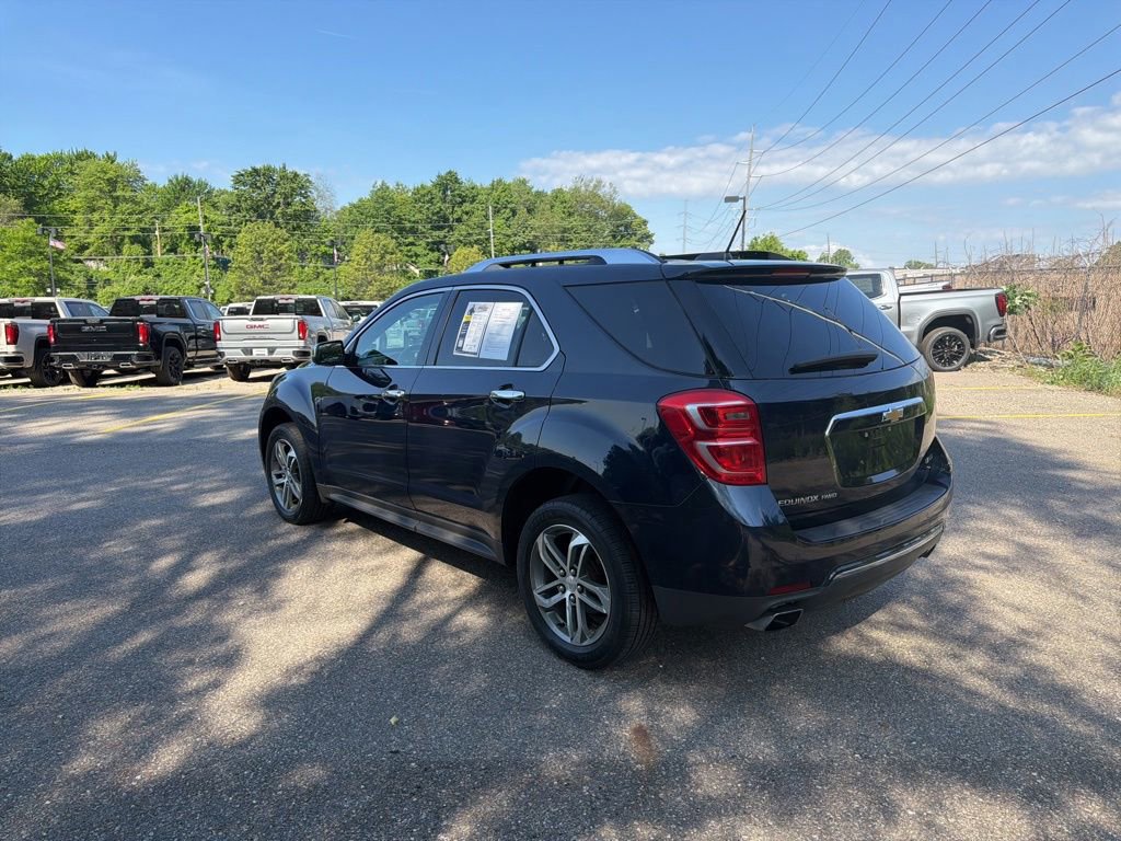Used 2017 Chevrolet Equinox Premier w/ Enhanced Convenience Package AWD/4WD image 2