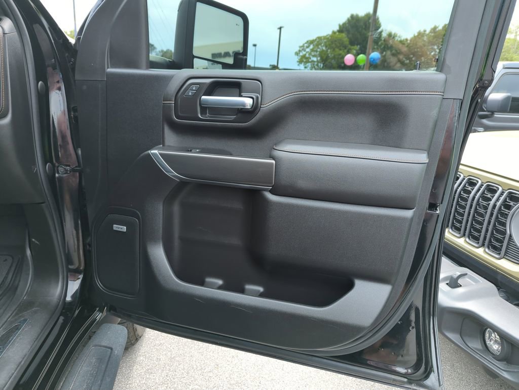 Used 2022 GMC Sierra 2500 AT4 w/ AT4 Premium Plus Package image 35