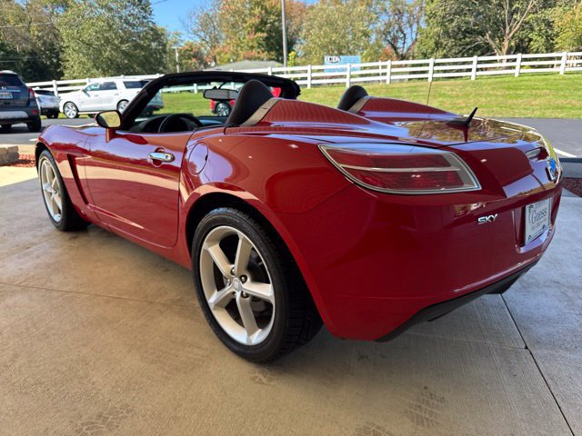 Used 2009 Saturn Sky w/ Premium Trim Package RWD image 30