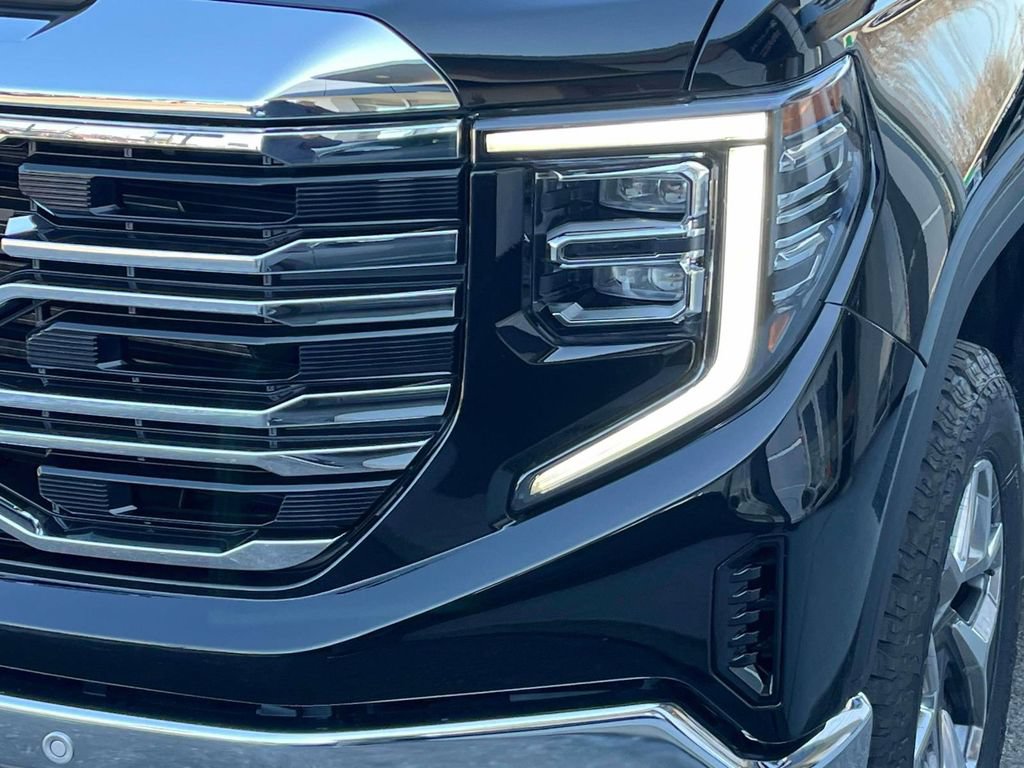 New 2026 GMC Sierra 1500 SLT w/ SLT Premium Plus Package AWD/4WD image 9