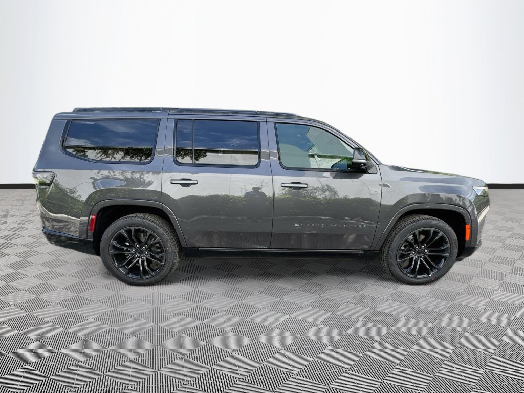 New 2026 Jeep Grand Wagoneer Summit AWD/4WD image 4