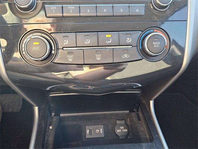 Used 2014 Nissan Altima 2.5 S w/ Sport Value Package image 10