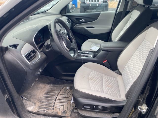 Used 2020 Chevrolet Equinox LS w/ LS Convenience Package image 10