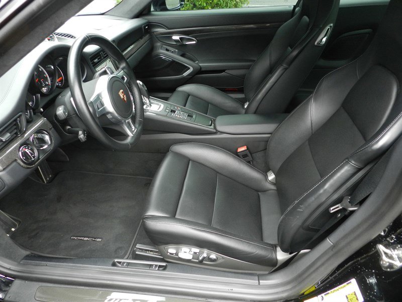 Used 2014 Porsche 911 Turbo S AWD/4WD image 49