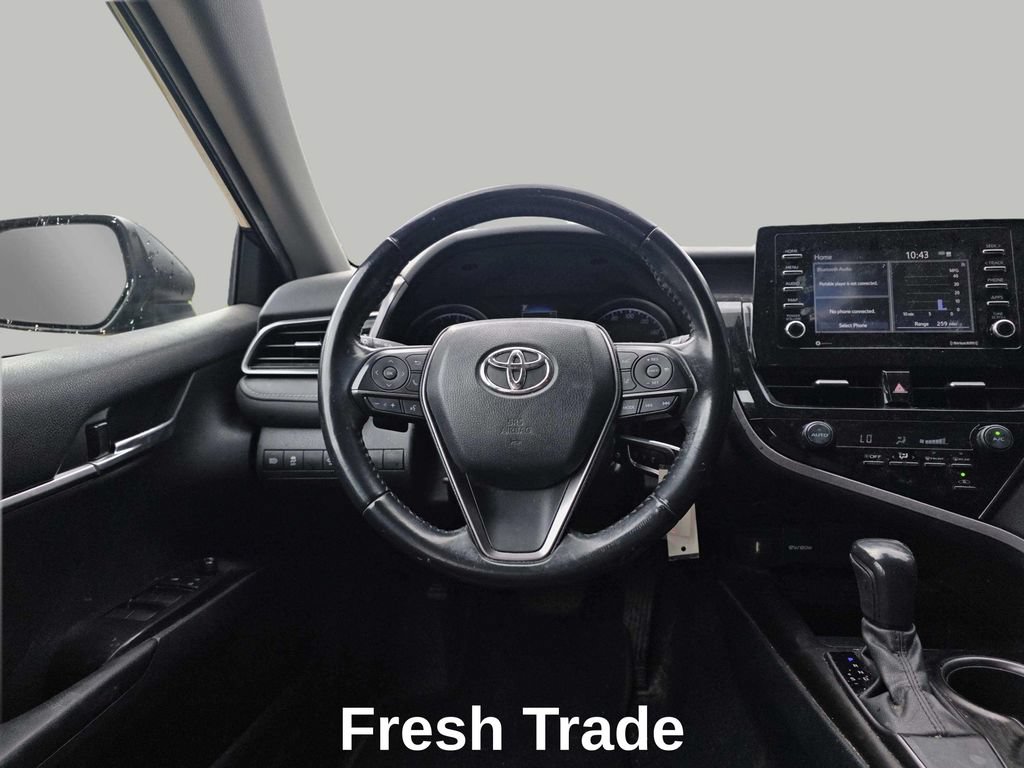 Used 2021 Toyota Camry SE FWD image 11