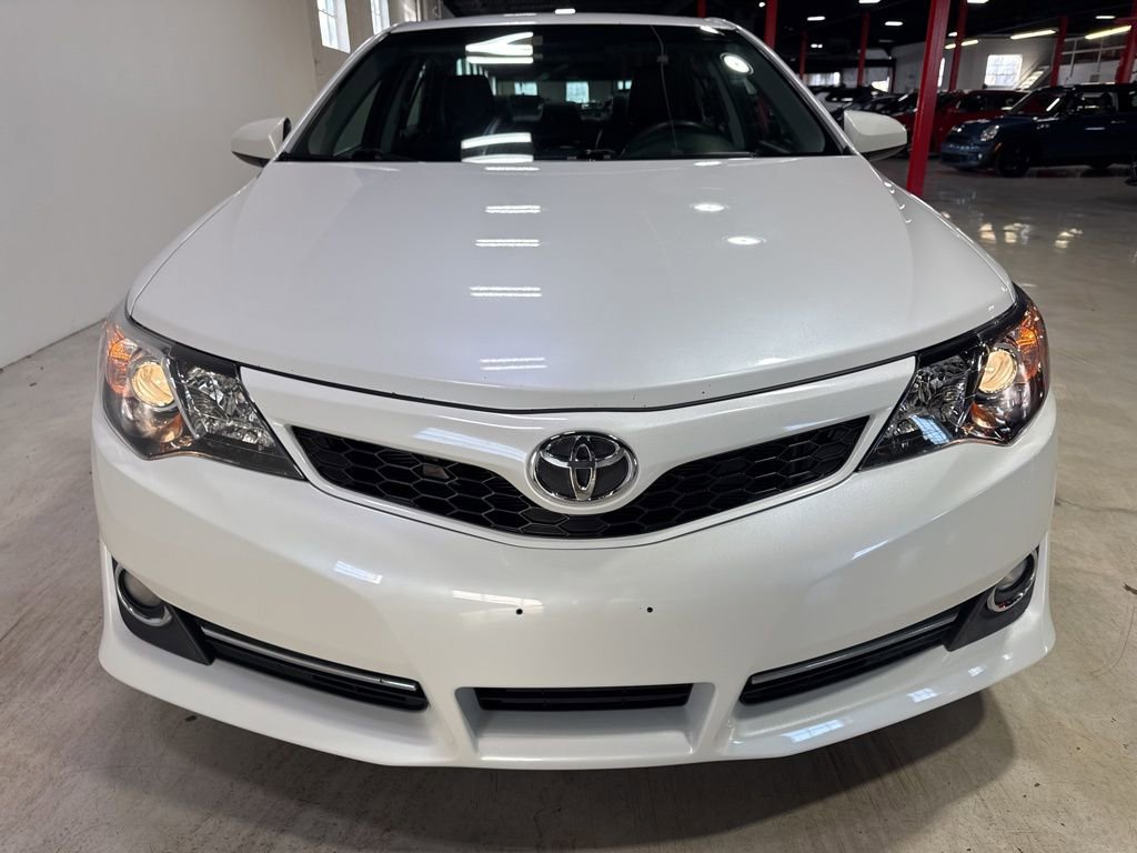 Used 2012 Toyota Camry SE image 10