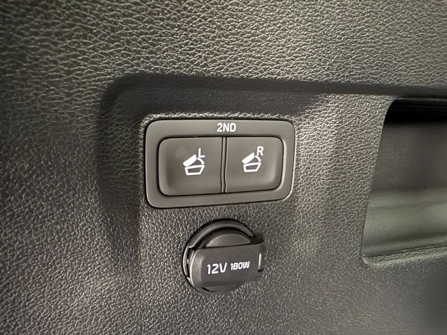 Used 2025 Kia Telluride SX X-Line image 55