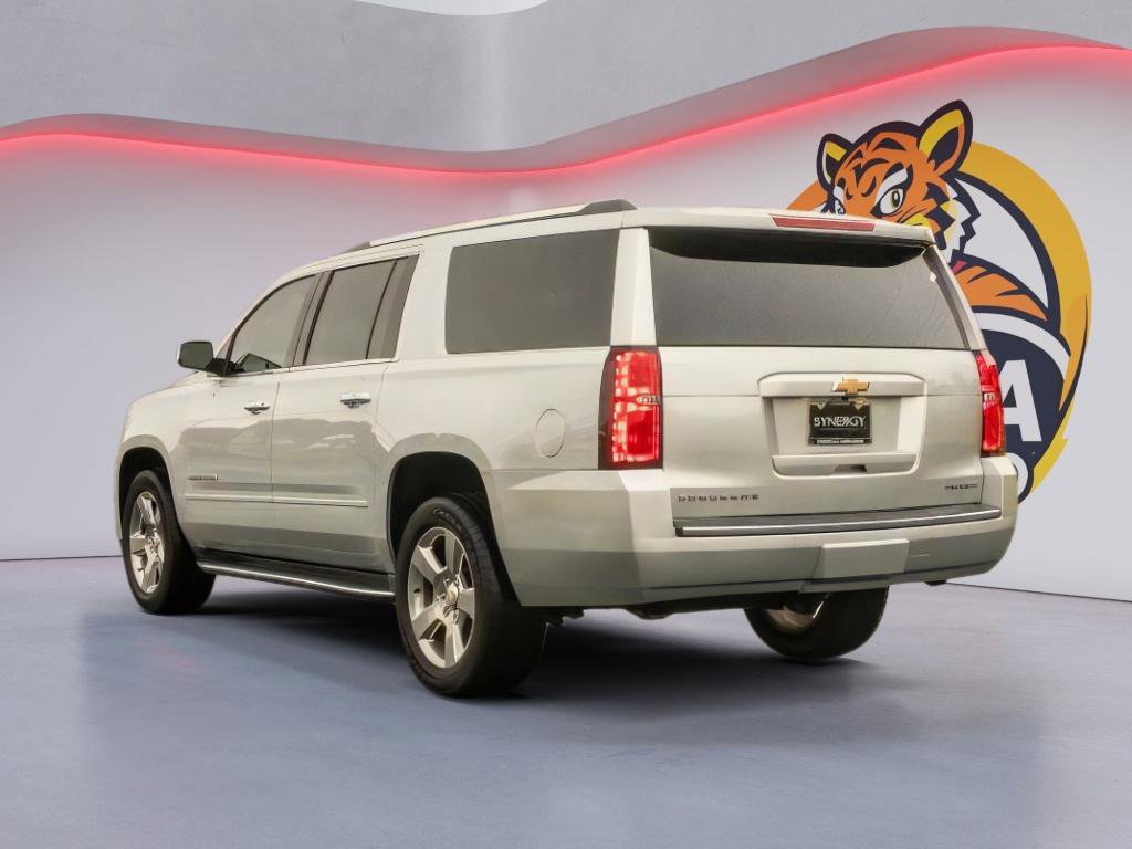 Used 2020 Chevrolet Suburban Premier RWD image 7