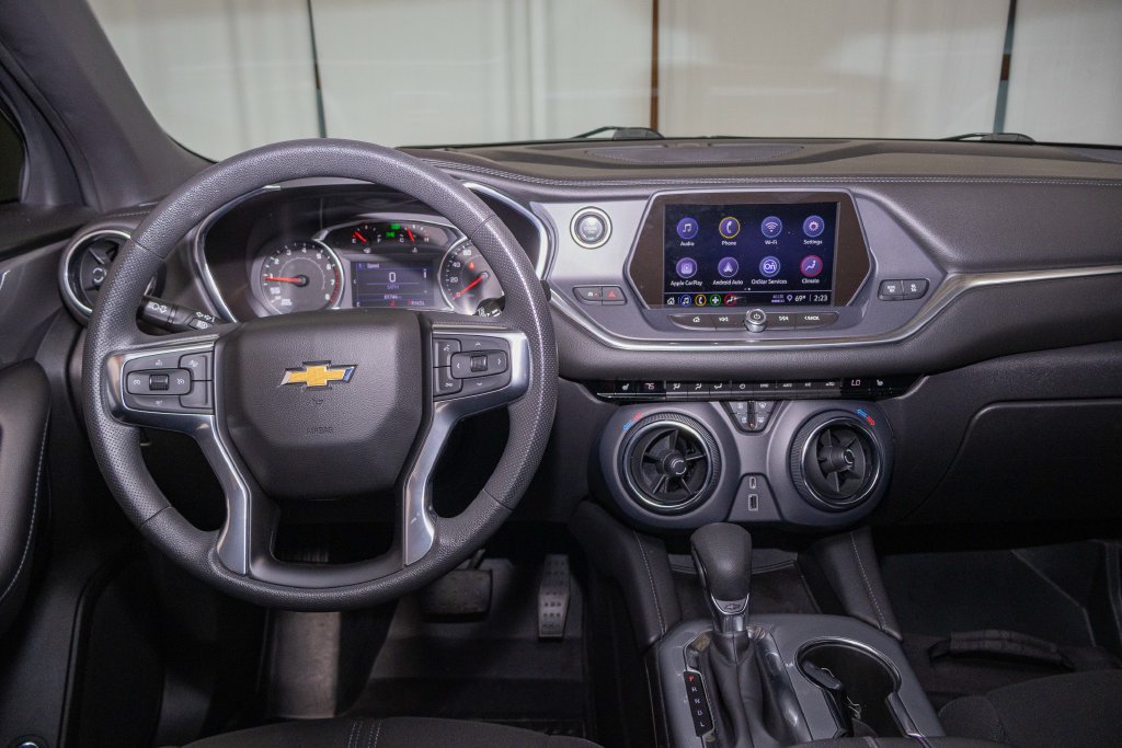 Used 2022 Chevrolet Blazer LT FWD image 15