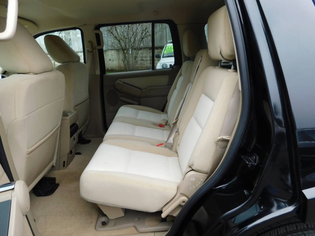 Used 2010 Ford Explorer XLT AWD/4WD image 7