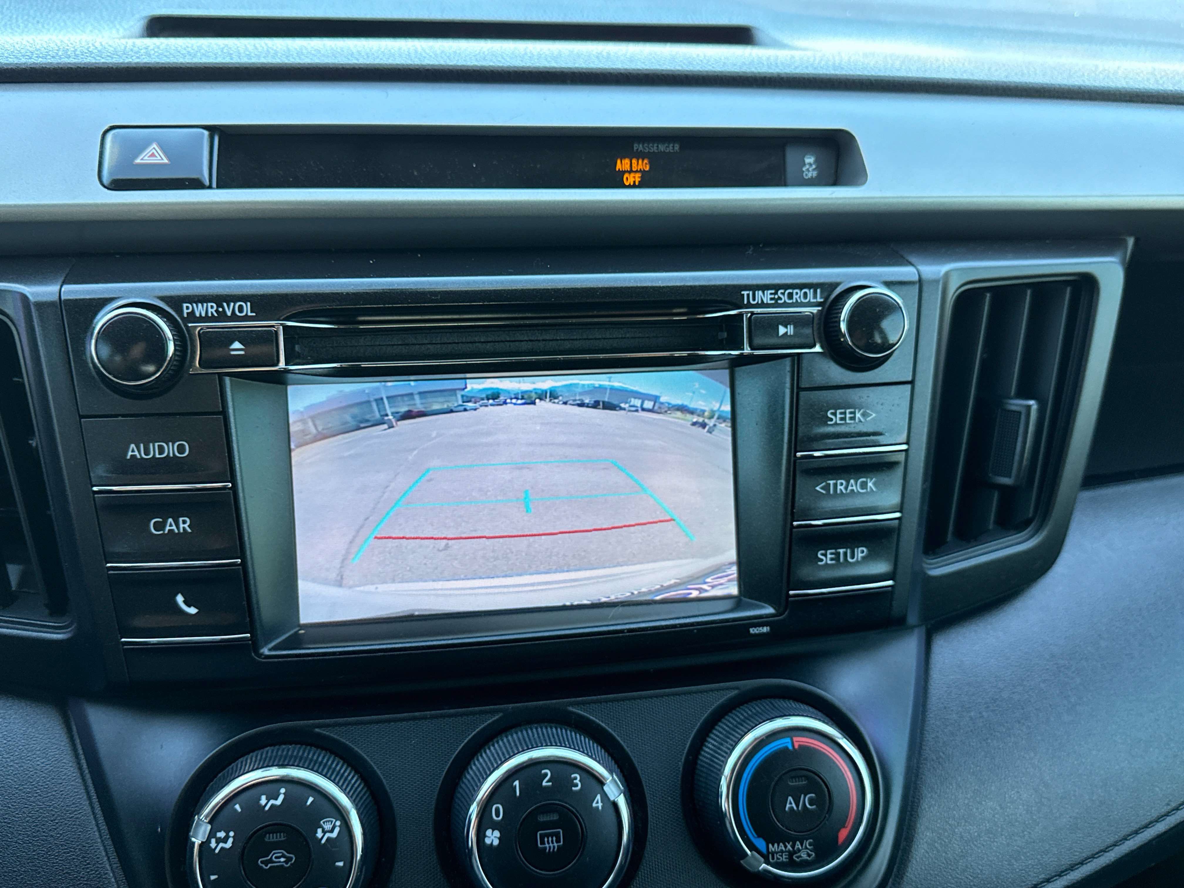 Used 2016 Toyota RAV4 LE FWD image 22