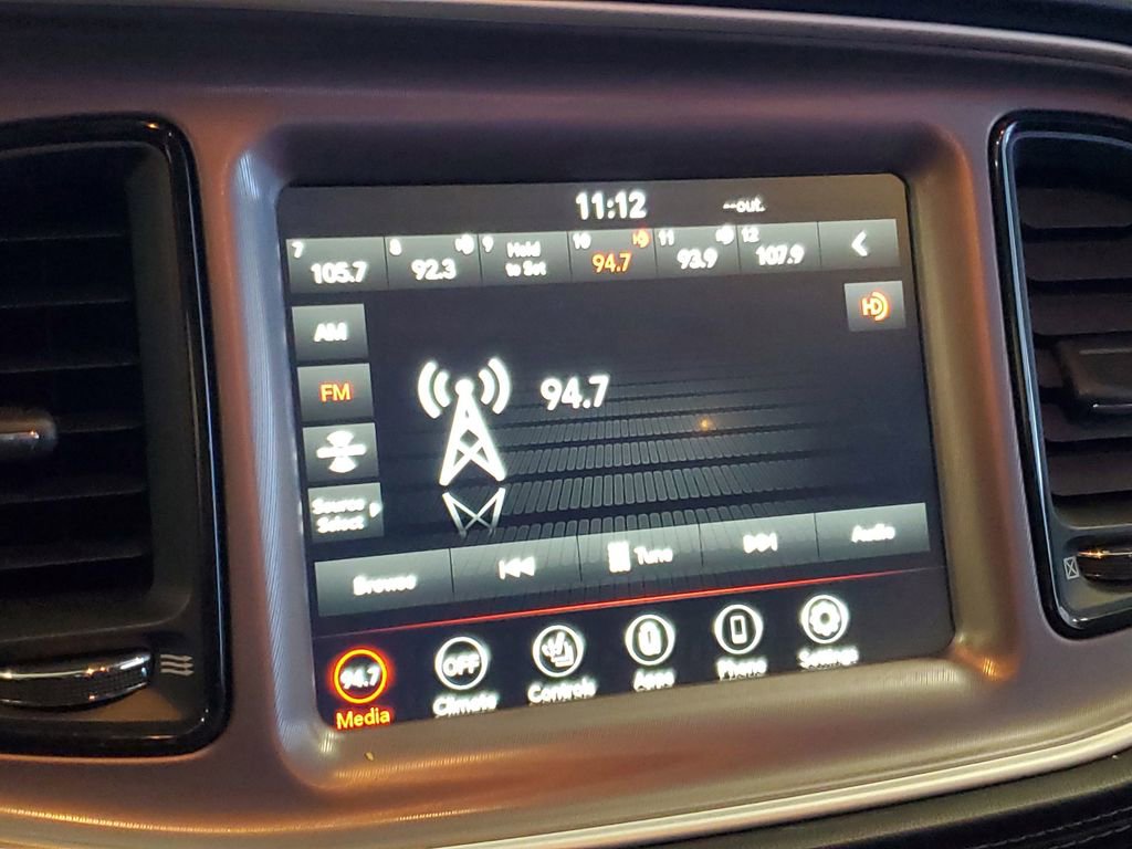 Used 2022 Dodge Challenger R/T w/ Plus Package image 17