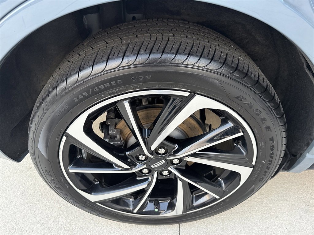 Used 2023 Lincoln Corsair Grand Touring image 17