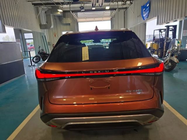 Used 2024 Lexus RX 350 w/ Convenience Package AWD/4WD image 2