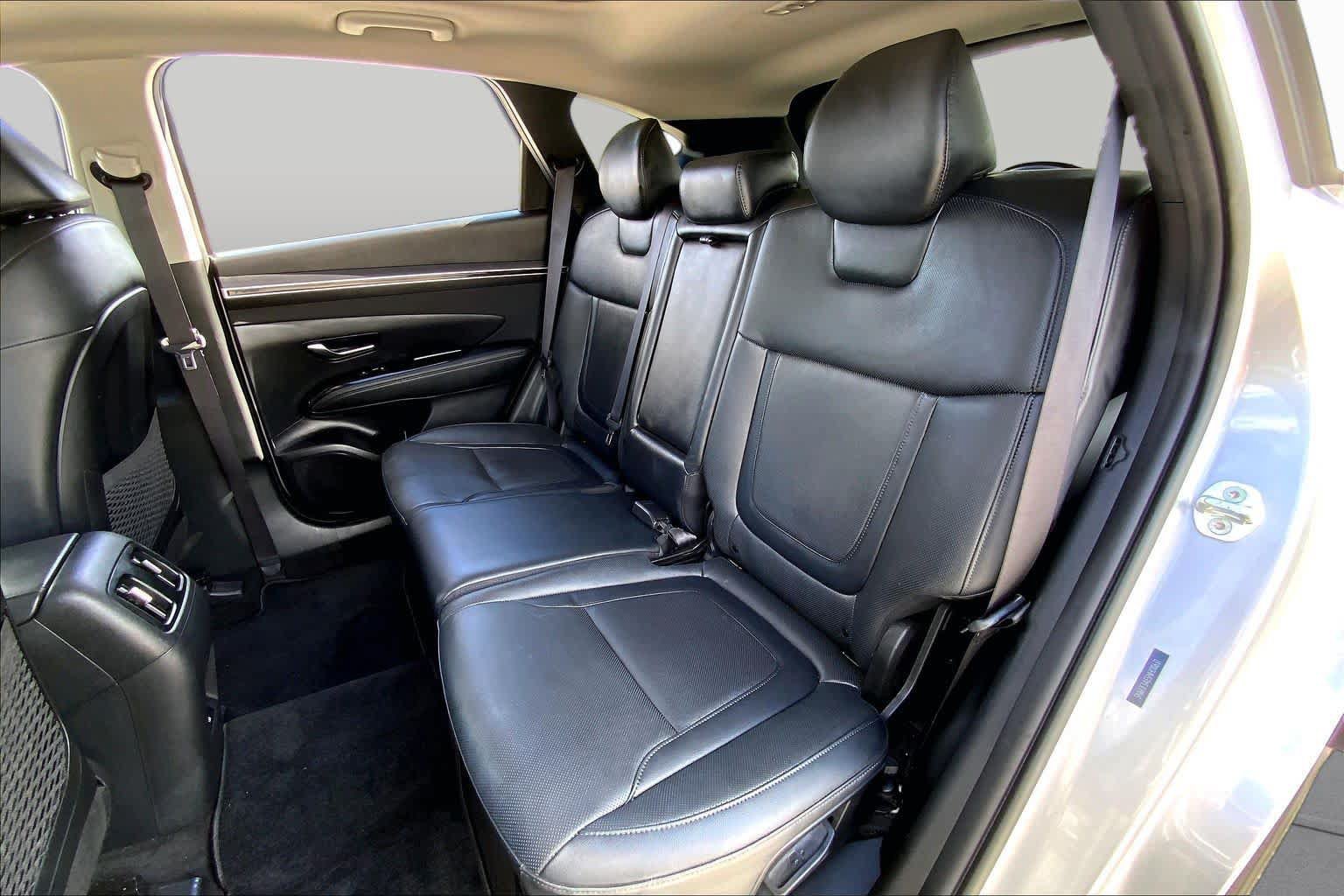 Certified 2022 Hyundai Tucson Limited FWD image 20