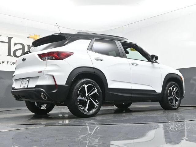 Used 2023 Chevrolet TrailBlazer RS w/ Sun and Liftgate Package AWD/4WD image 35