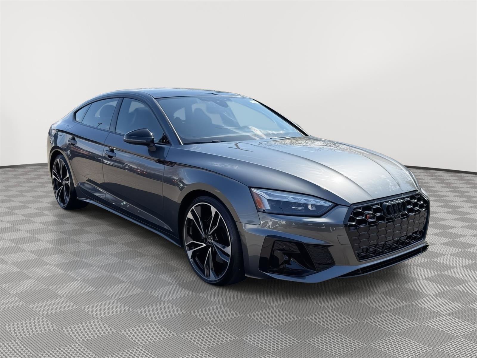 Used 2025 Audi S5 Premium Plus w/ Premium Plus Package image 3