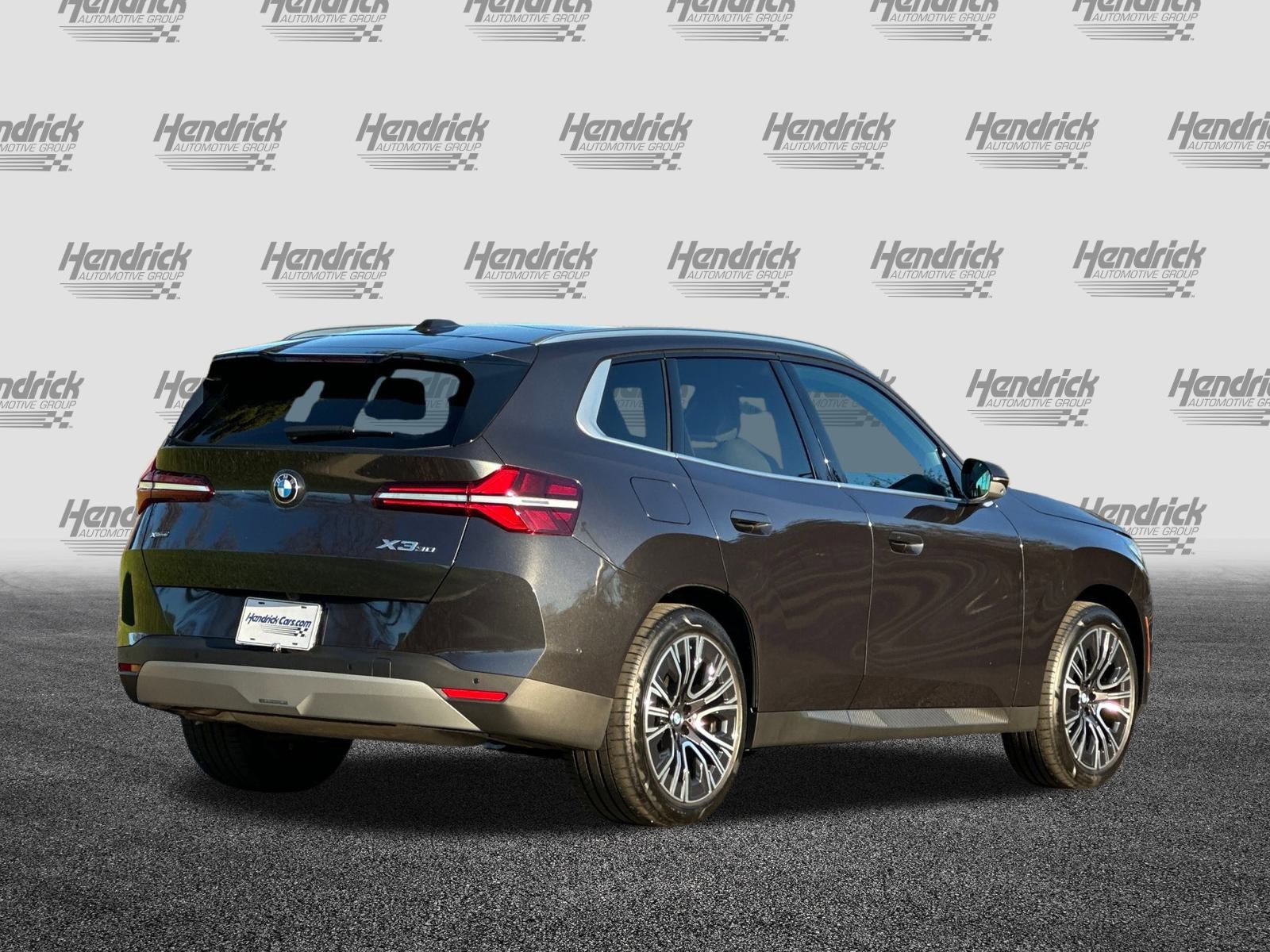 Used 2025 BMW X3 xDrive30i w/ Premium Package image 5