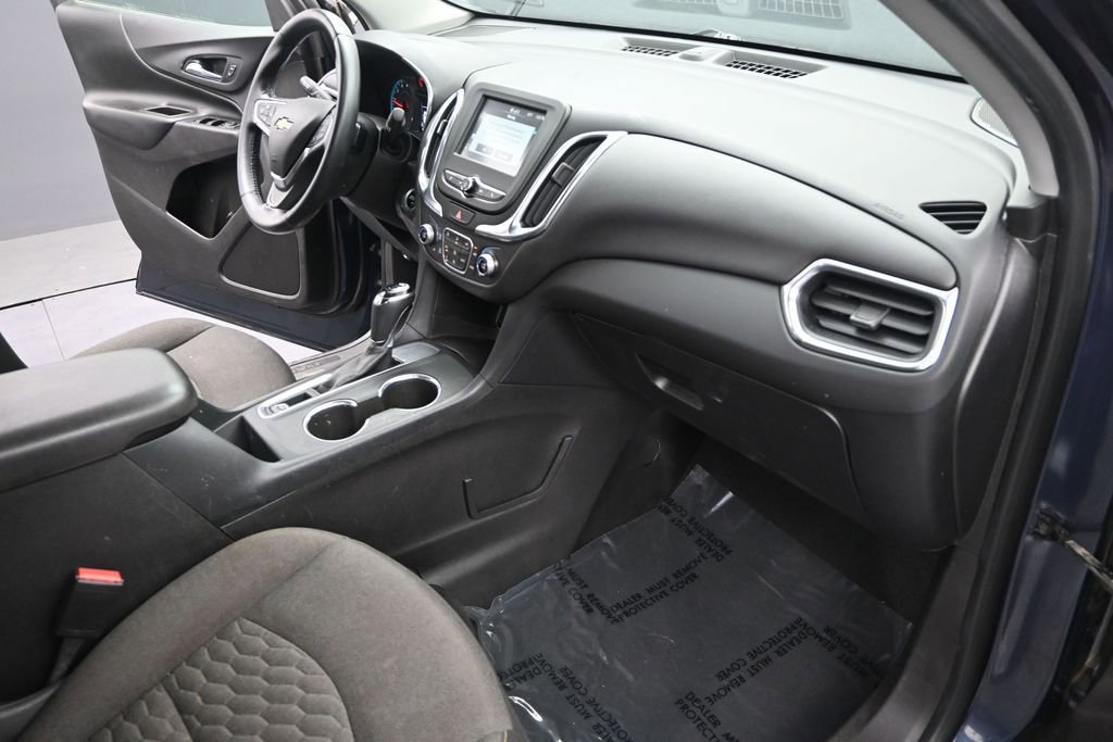 Used 2018 Chevrolet Equinox LT FWD image 24