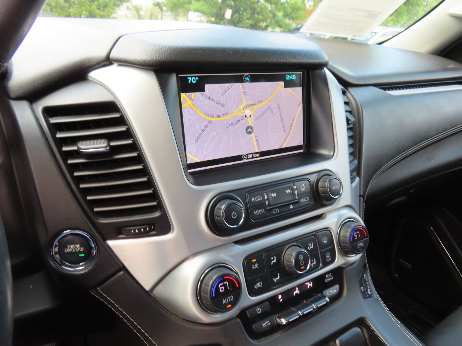 Used 2019 GMC Yukon XL SLT w/ Open Road Package AWD/4WD image 22